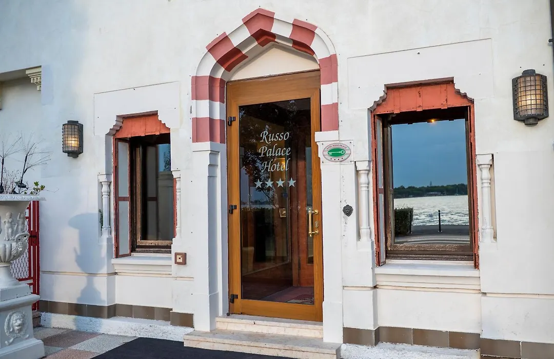 Hotel Russo Palace-1